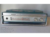 Παλιό ραδιόφωνο Sanyo