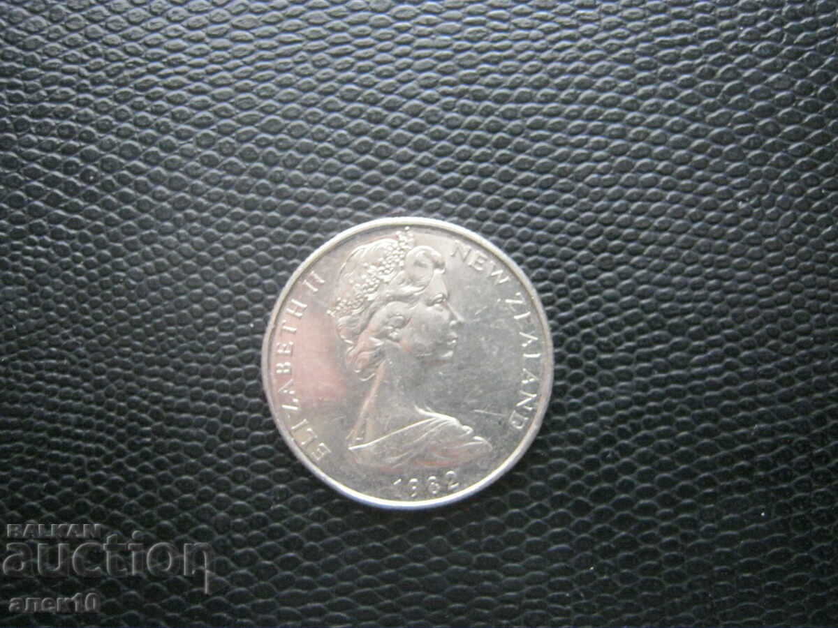 New Zealand 50 cent 1982 with price € 1.50 | 2.93 BGN New Zealand 50 cent 1982 with price € 1.50 | 2.93 BGN