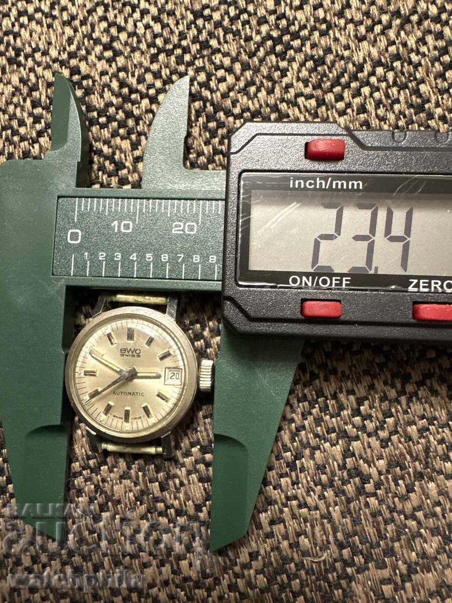Аукцион BWC Swiss Automatic дамски часовник, работи. Отличен.