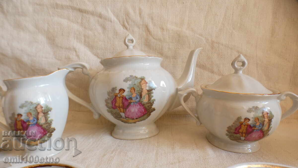 Set complet de cafea - Clasic Isis cu preț € 60.00 | 117.35 BGN