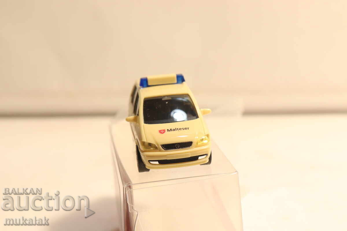 Livrarea HERPA HO 1/87 OPEL ZAFIRA MODEL MAȘINUȚĂ