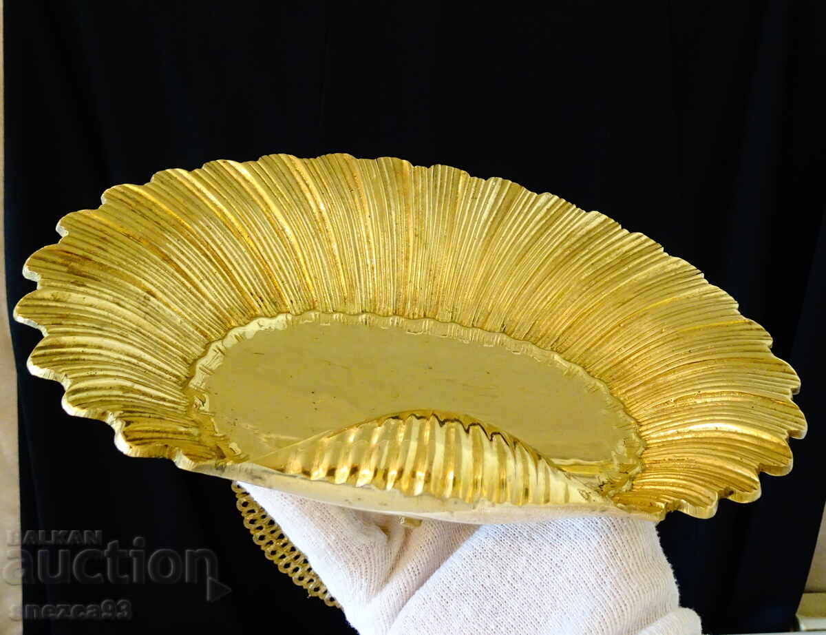 Bol pentru fructe din bronz, scoică perlată, placare groasă cu preț € 29.99 | 58.66 BGN Bol pentru fructe din bronz, scoică perlată, placare groasă cu preț € 29.99 | 58.66 BGN