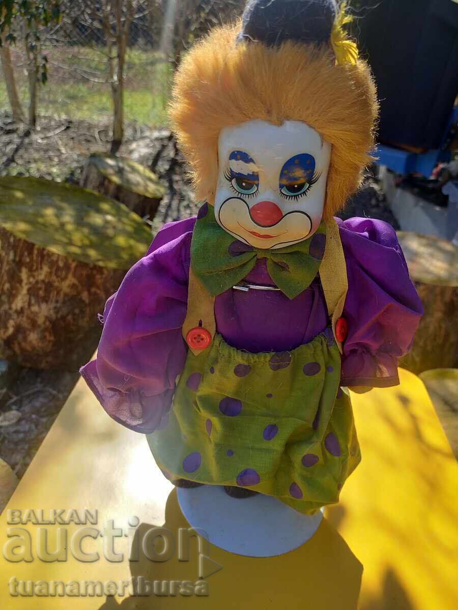 Ενας κλόουν