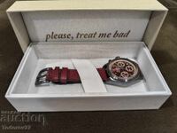 Out of Order Sporty Chronograph Red Dial - 200m