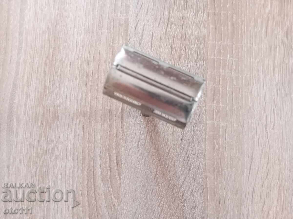 Аукцион СТАРА БРЪСНАЧКА ,САМОБРЪСНАЧКА  - GILLETTE - 1,9