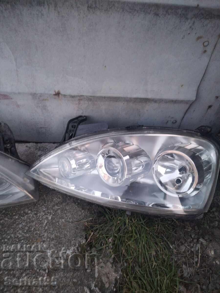Faruri pentru Opel Corsa C cu preț € 60.00 | 117.35 BGN