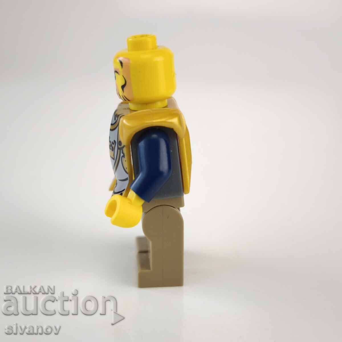 LEGO Kingdoms Mini figure of King Lion Knight #6320 with price € 7.99 | 15.63 BGN