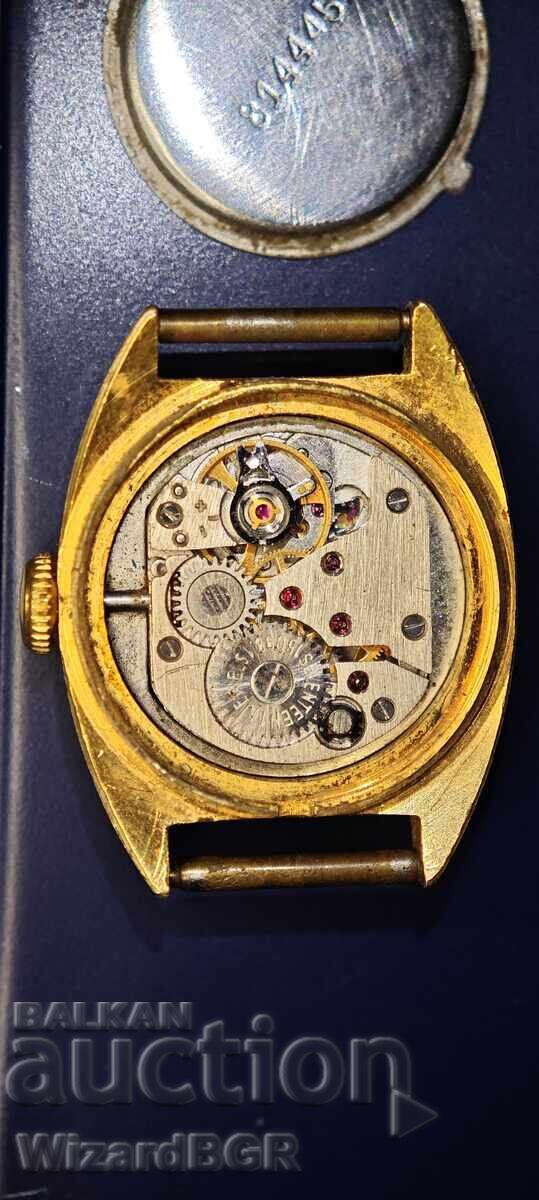 Livrarea Ceas de damă Zaria, placat cu aur 10 microni, 17 rubine Livrarea Ceas de damă Zaria, placat cu aur 10 microni, 17 rubine