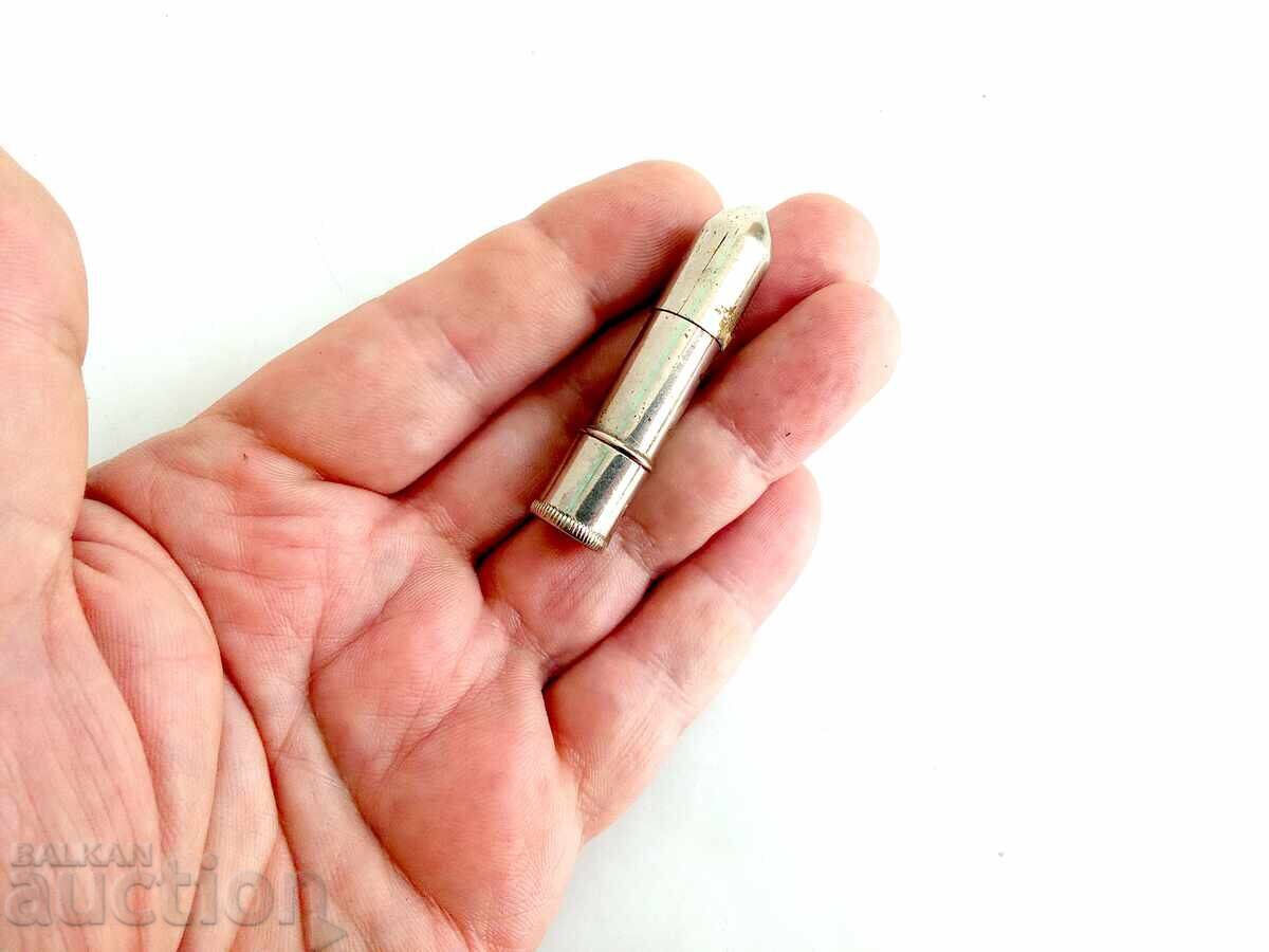 Delivery of FLASHLIGHT FOR PIGEON - Lighter Lighting 1910