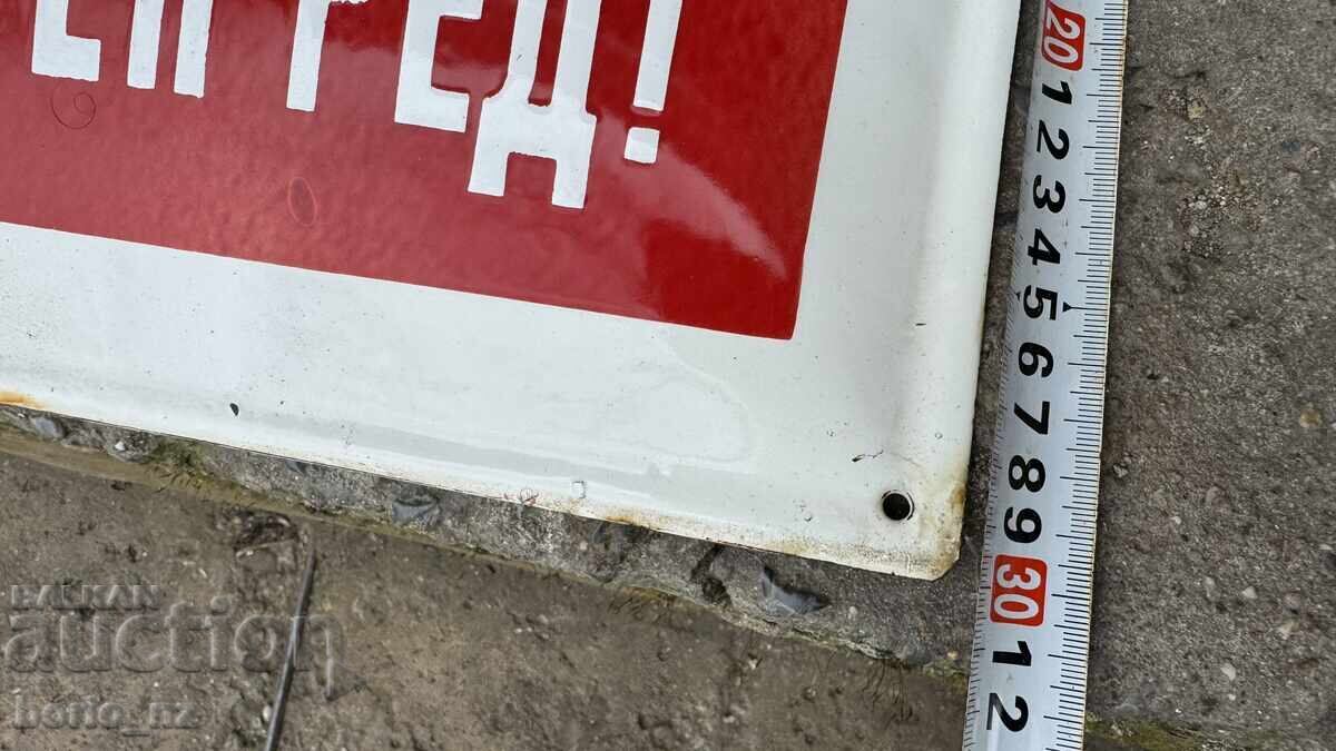 Livrarea PLACĂ EMAILATĂ DIN EPOCA COMUNISTĂ, MARE, ÎN STARE BUNĂ