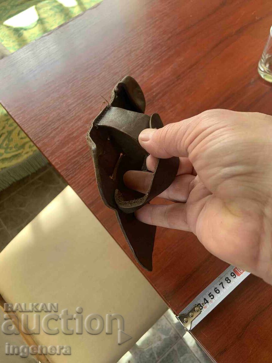 Licitație Toc piele