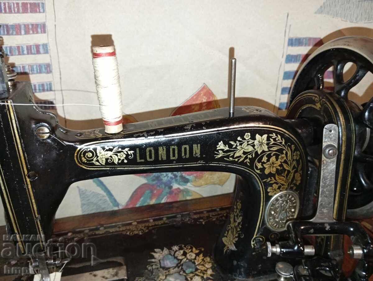 Sewing machine LONDON with price € 250.00 | 488.96 BGN