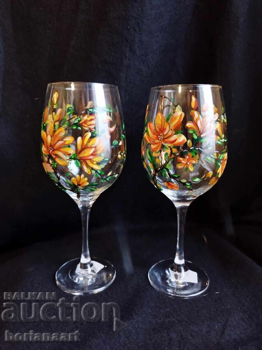 Set de pahare de vin cu flori în portocaliu și galben Set de pahare de vin cu flori în portocaliu și galben