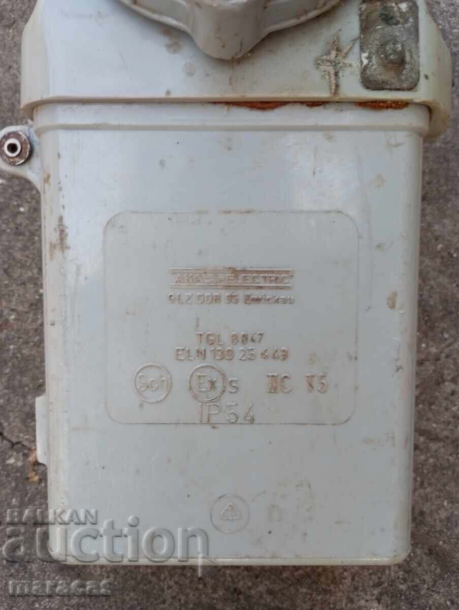 Livrarea Lanternă veche de călătorie feroviară