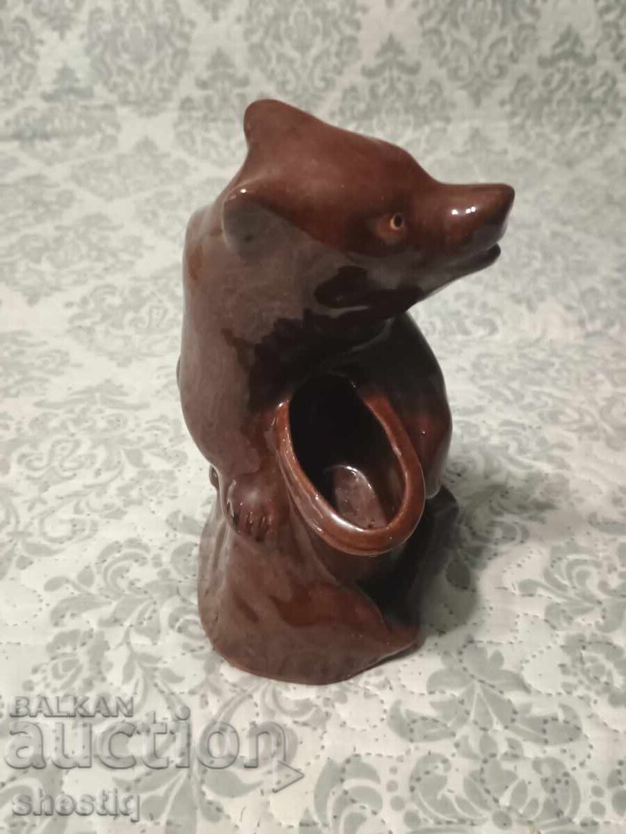 Licitație Statuetă SOC "Urs cu ceaun" - ceramică vintage, ca nouă