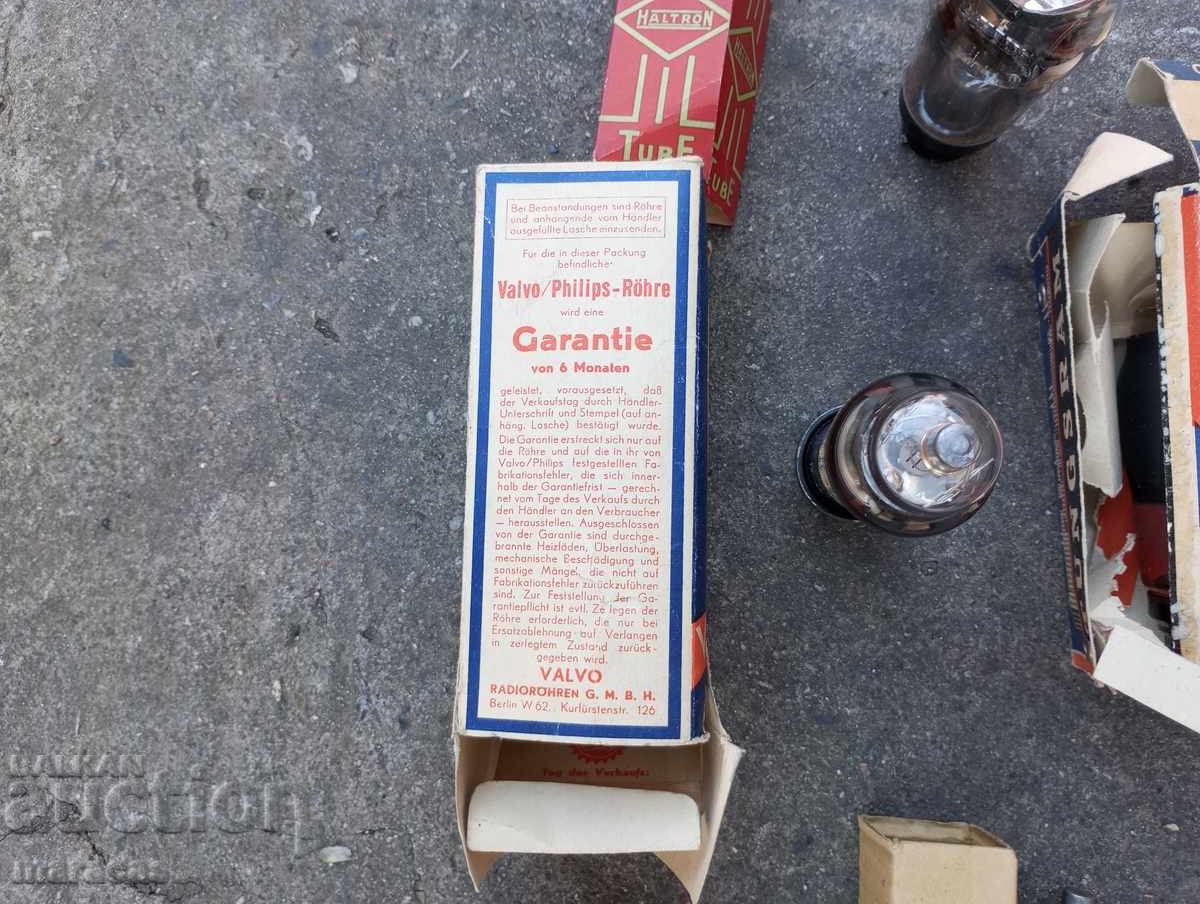 Παράδοση Παλιοί λαμπτήρες ραδιοφώνου