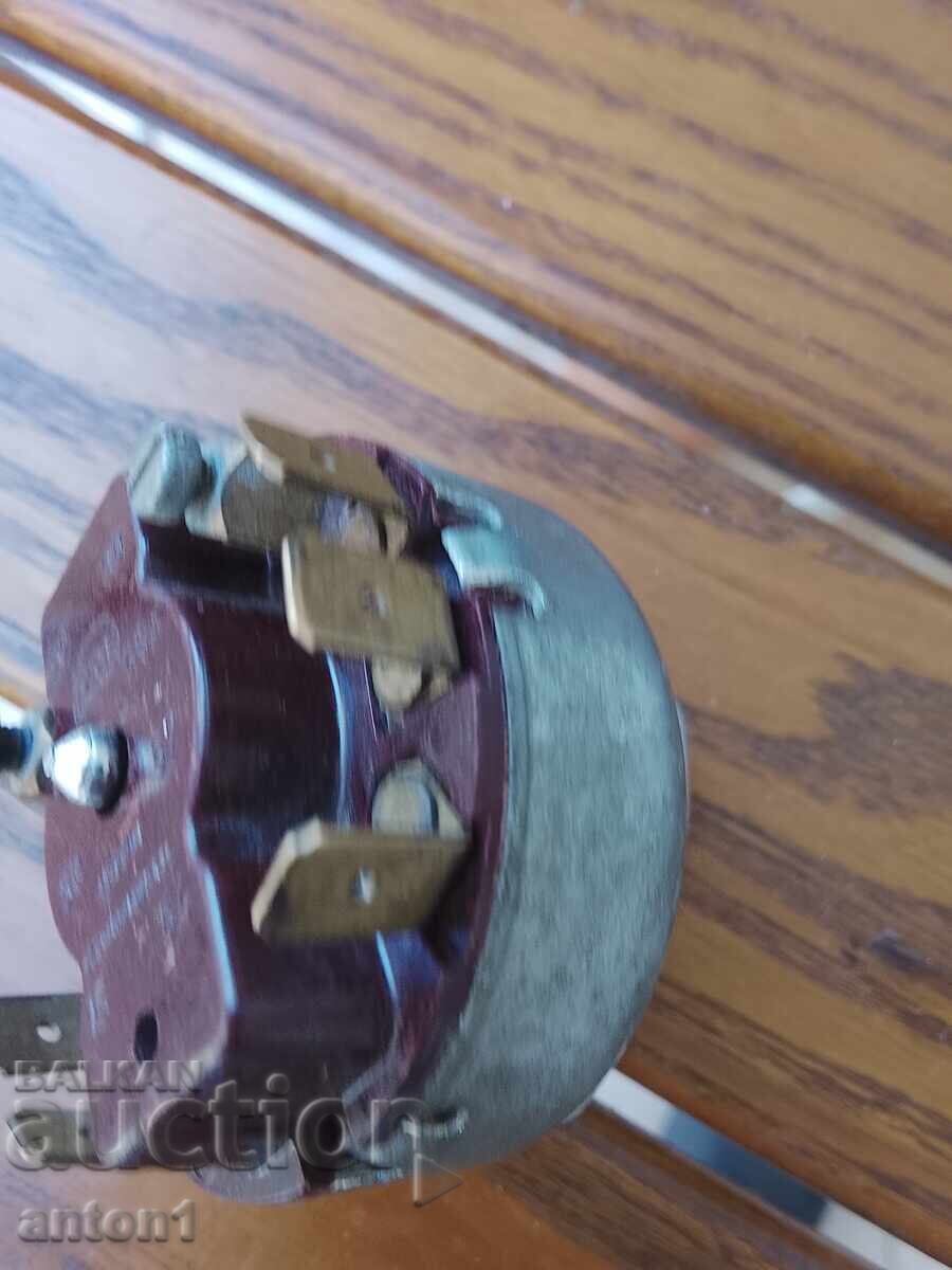 Για Java με τιμή € 10.00 | 19.56 BGN