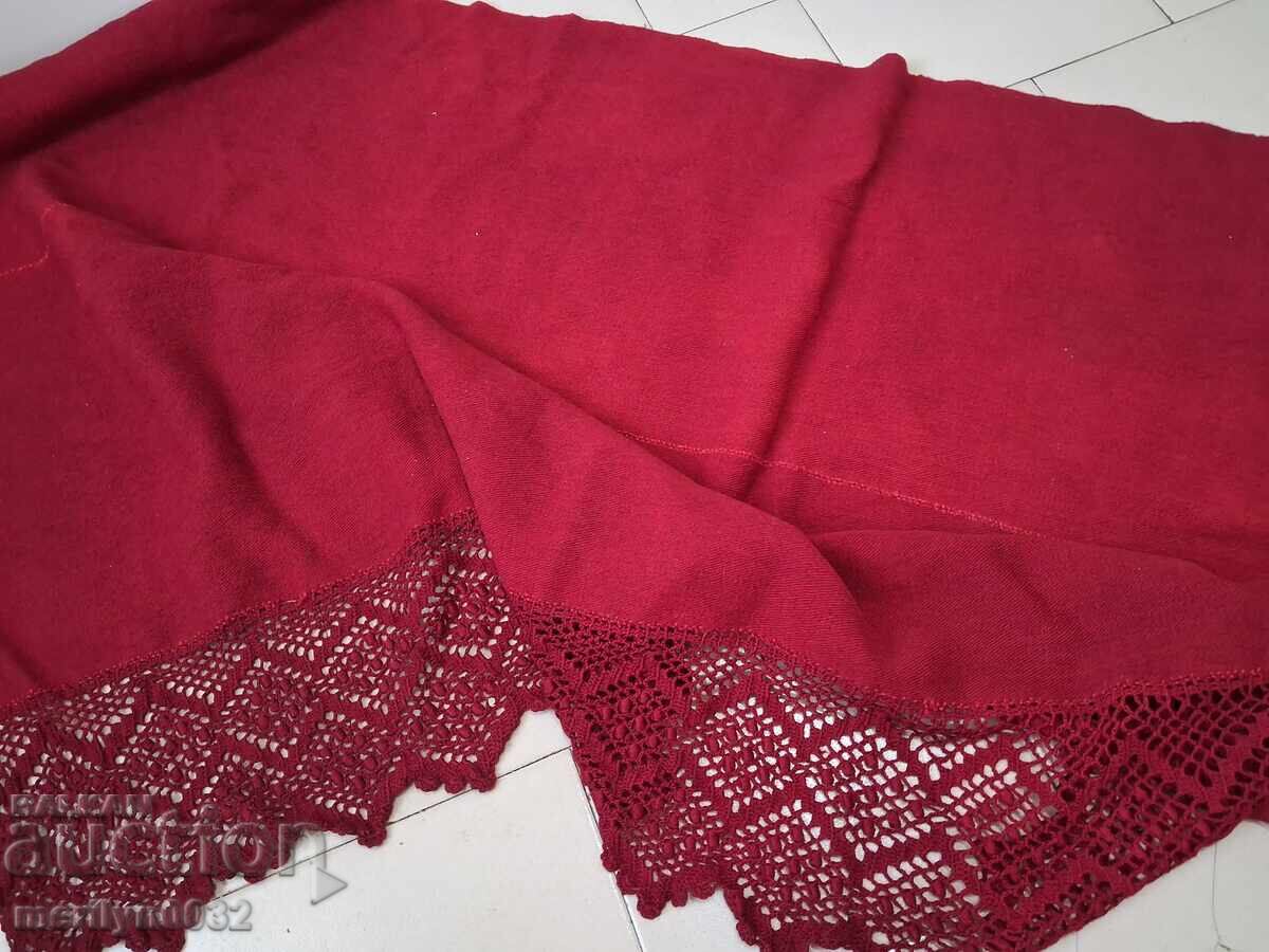Стара вълнена покривка за легло от червен шаяк с дантела - 7