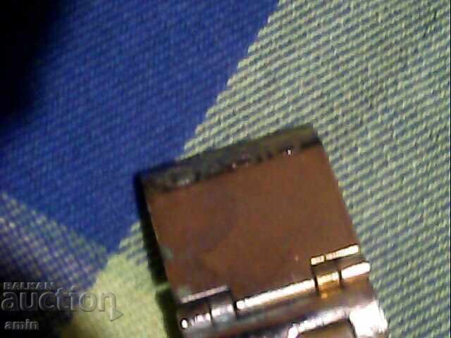 Δημοπρασία 4is καινούργιο 4 ρολόι κασίο λειτουργεί, δεν έχει μπαταρία Δημοπρασία 4is καινούργιο 4 ρολόι κασίο λειτουργεί, δεν έχει μπαταρία