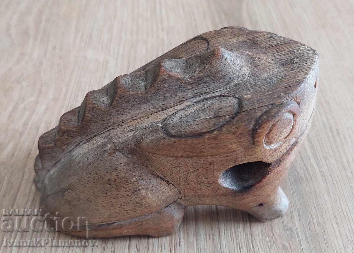 Delivery of Woodcarving for connoisseurs