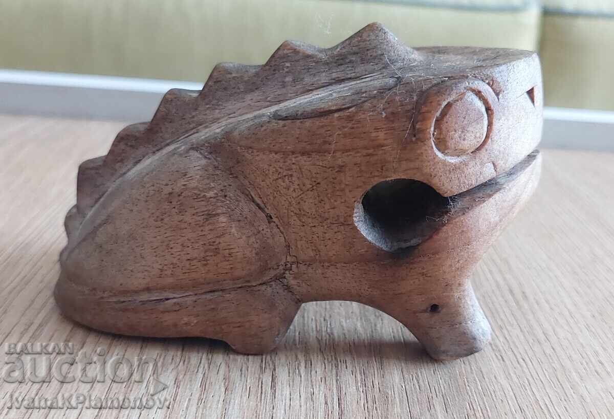 Sculptură în lemn pentru cunoscători Sculptură în lemn pentru cunoscători