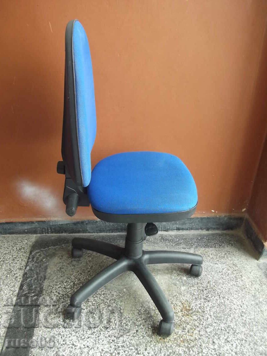 Δημοπρασία Καρέκλα γραφείου - 12