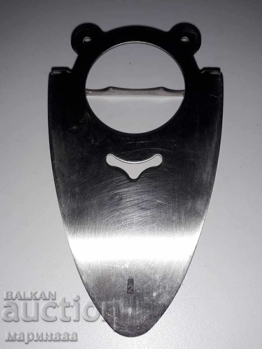 DESCHIZATOR DE PERETE VECHI