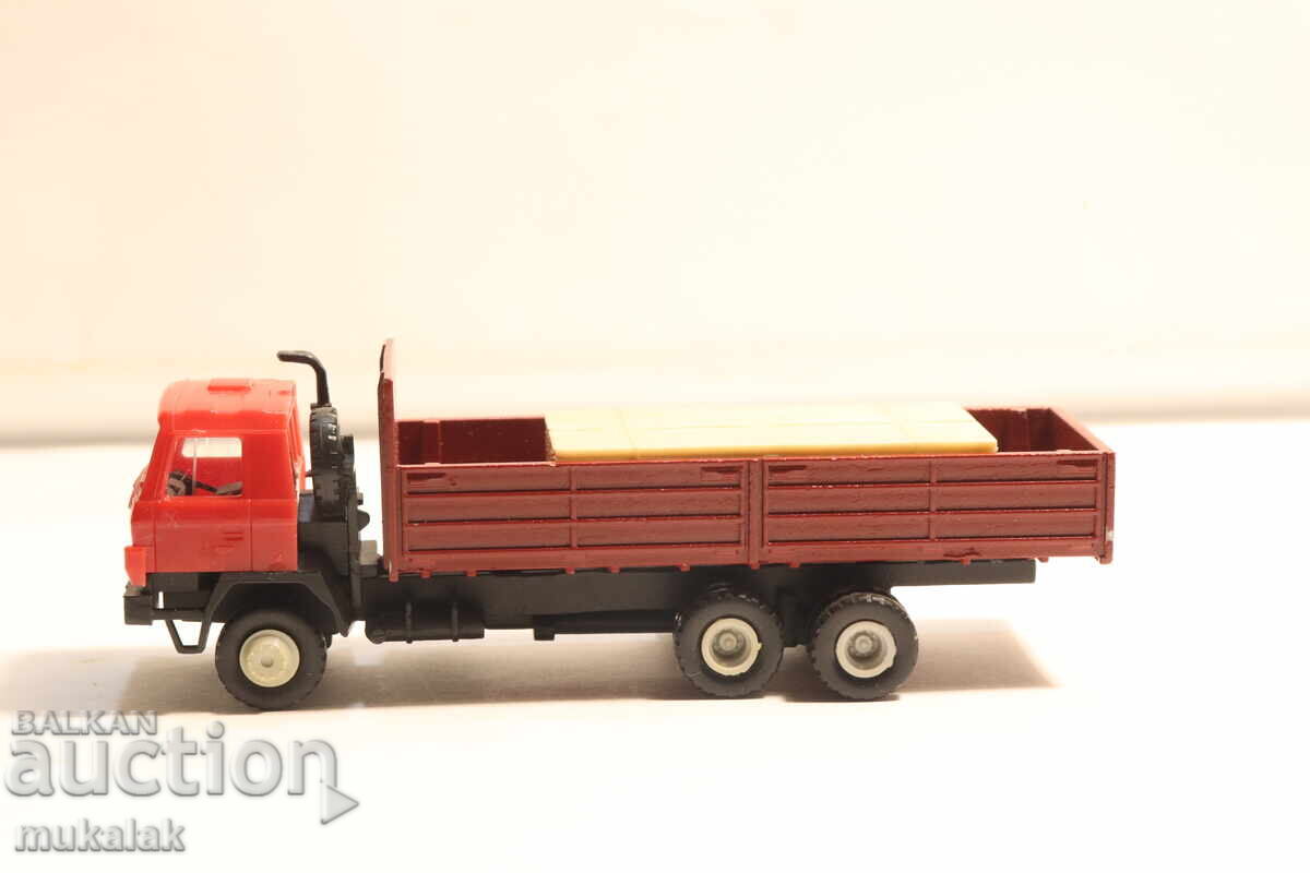 MAB MOBILE H0 1/87 TATRA TRUCK MODEL TRUCK TOY