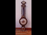 Ceas de perete din lemn antichizat