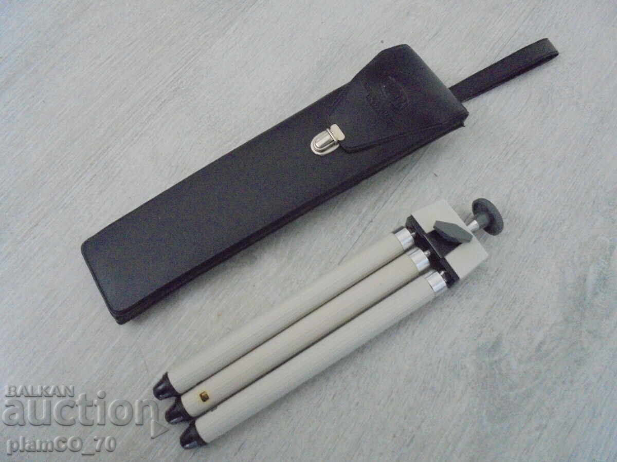 №*8528 Trepied foto telescopic vechi Universa Germania