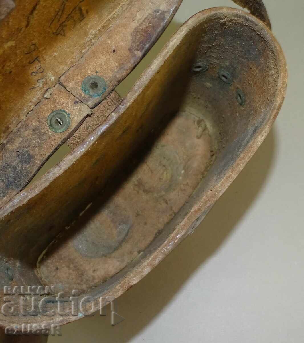 Old leather box case for binoculars with price € 20.00 | 39.12 BGN