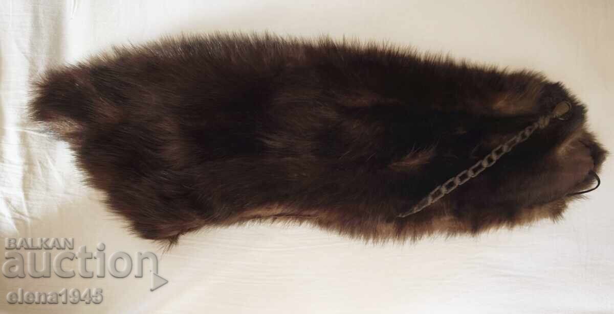 Παράδοση Γιακάς μινκ Παράδοση Γιακάς μινκ