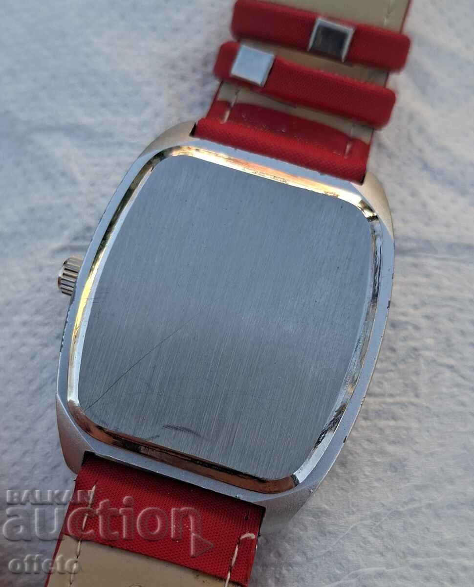 Доставка на ЧАСОВНИК