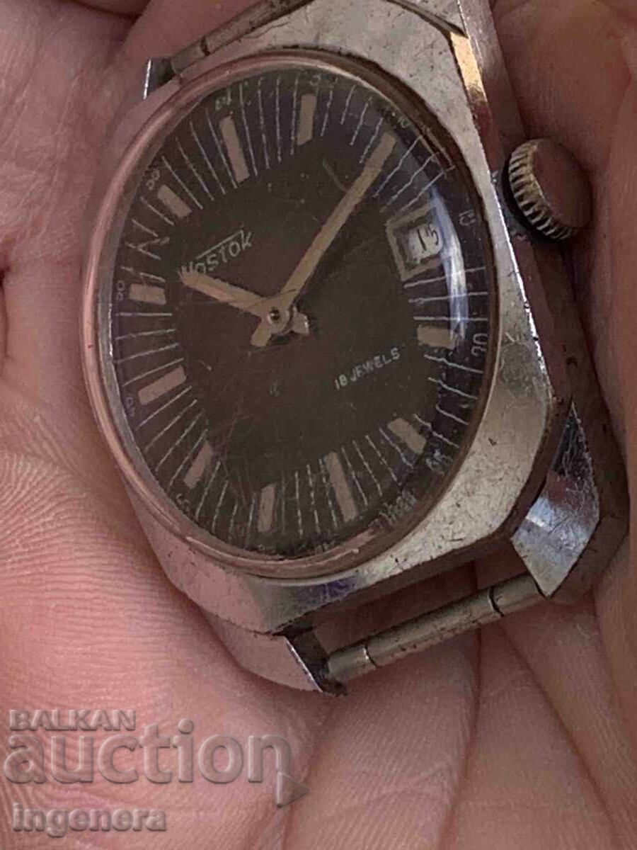 Livrarea Ceas Vostok Wostok manual funcționează corect schimbă data