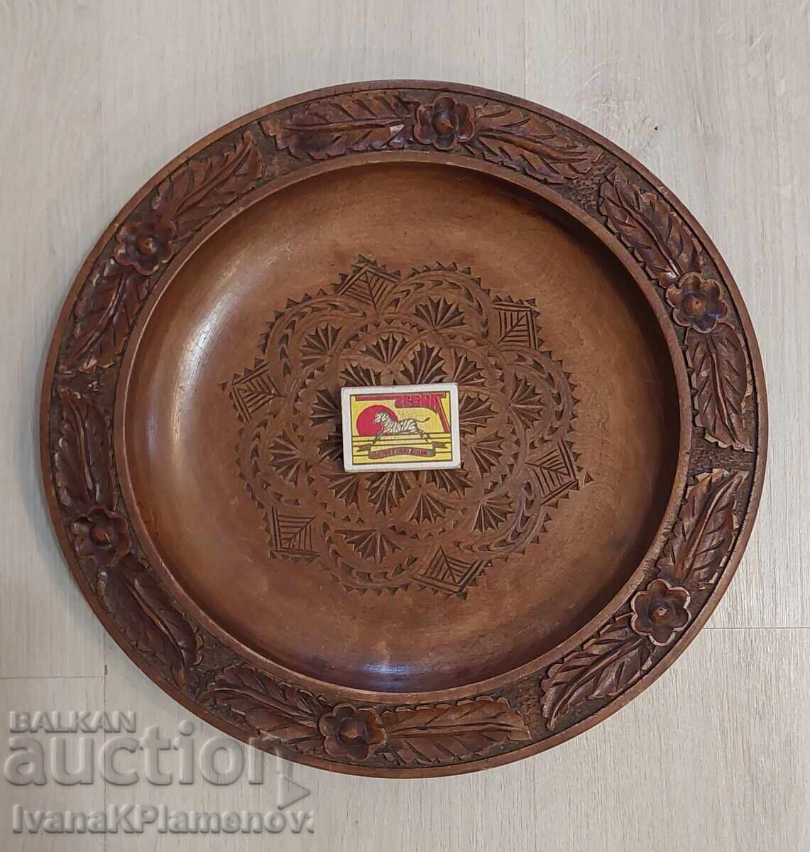 Panou sculptat în lemn pentru cunoscători 30cm - 7 Panou sculptat în lemn pentru cunoscători 30cm - 7