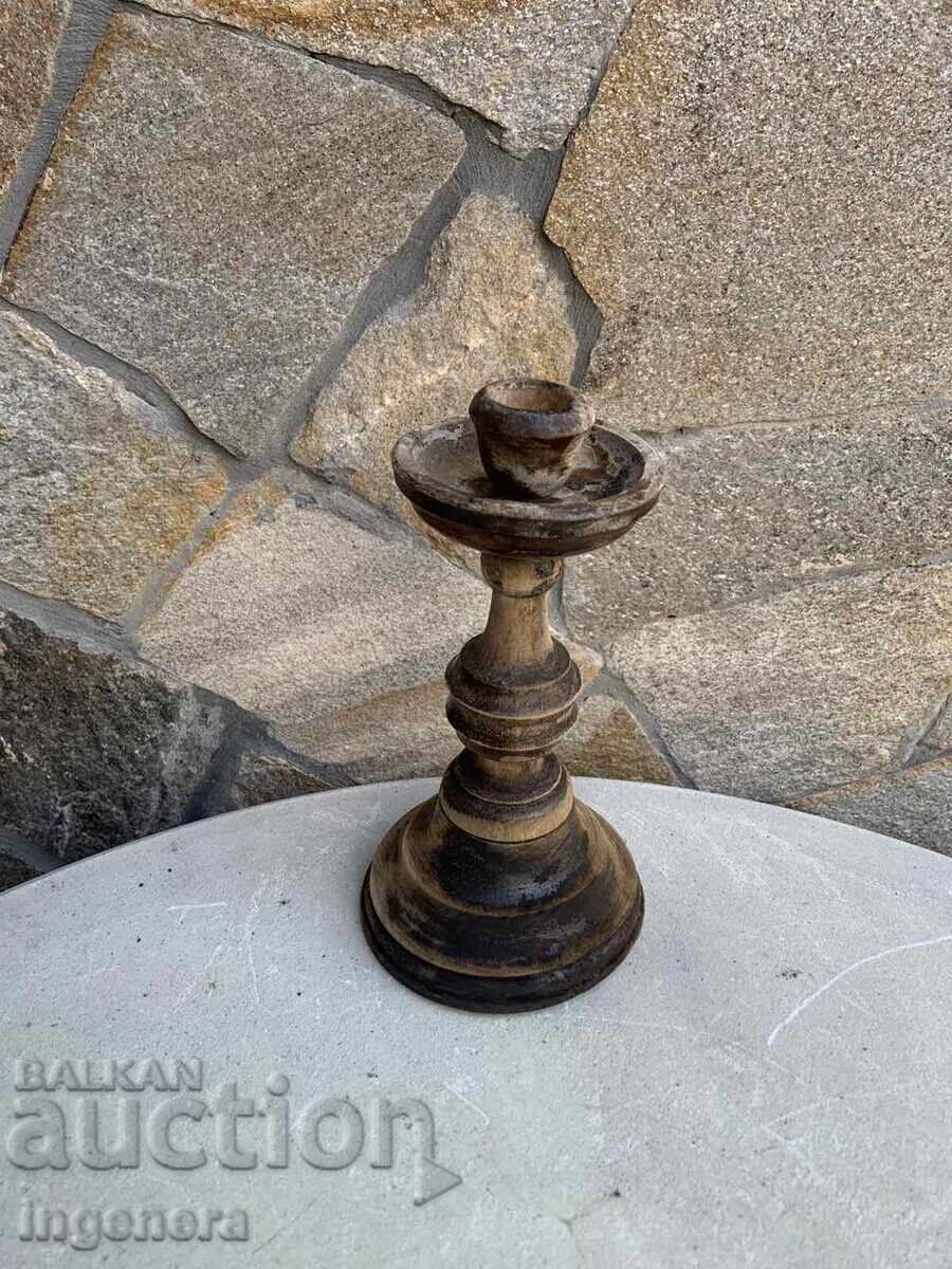 SVESHTNIK DŬRVO STARINEN POPSKI POLZVAN