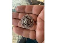 Ασημένια καρφίτσα φιλιγκράν