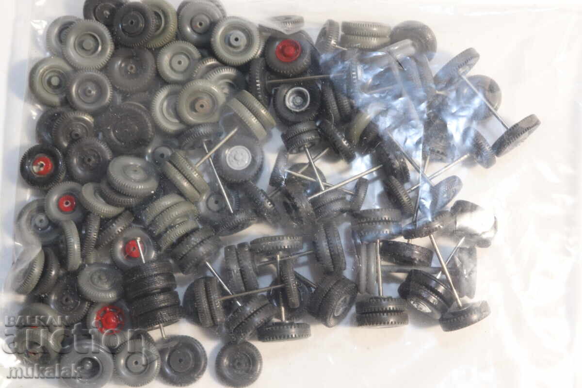 WIKING HERPA H0 1/87 ANVELOPE JANTE PIESE ACCESORII MODEL cu preț € 20.00 | 39.12 BGN