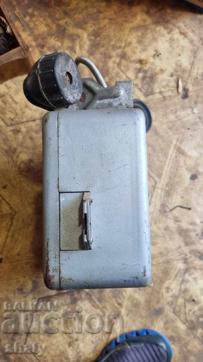 Telefon stradal pe monede - 6 Telefon stradal pe monede - 6