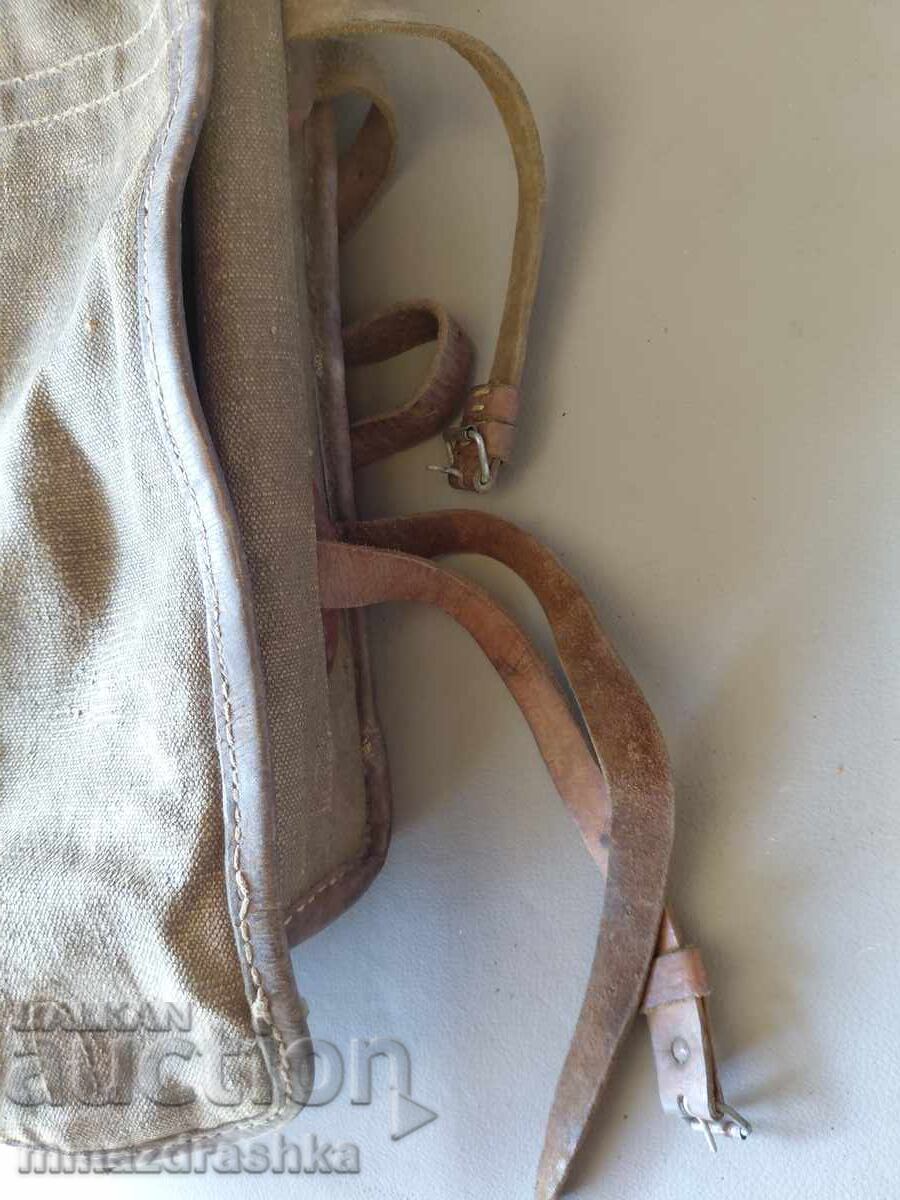 Licitație Rucsac militar Primul Război Mondial Licitație Rucsac militar Primul Război Mondial