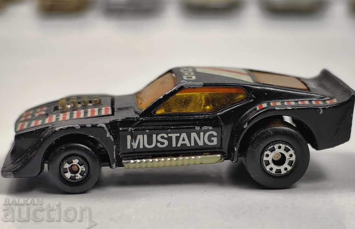 1983 MAȘINUȚĂ VECHE DE METAL MATCHBOX IMSA MUSTANG
