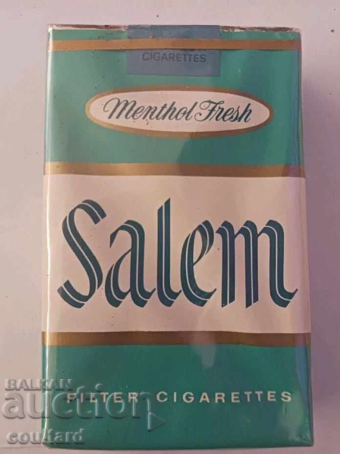 Колекцинерски цигари запечатани в отлично състояние.