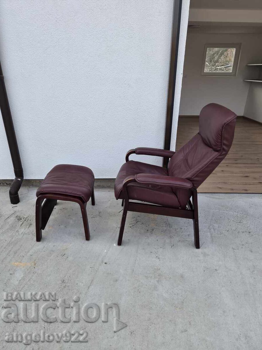 Фотьойл с опция сън и табуретка от естествена кожа!!! - 6