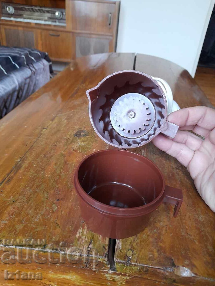 Veche cafetieră electrică - 5