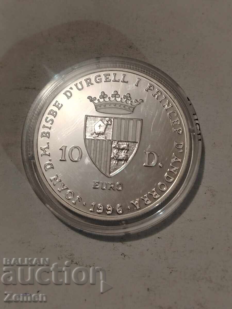 1 uncie cu preț € 85.00 | 166.25 BGN