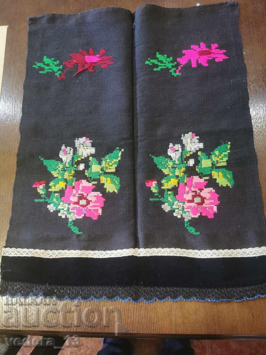 COSTUME-ȘORȚUL POPOLAR