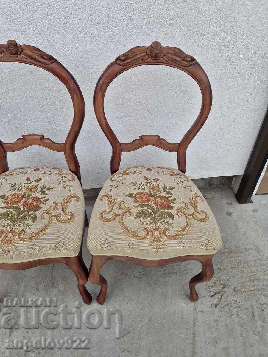 Licitație Frumoasă gamă de scaune vintage!!!