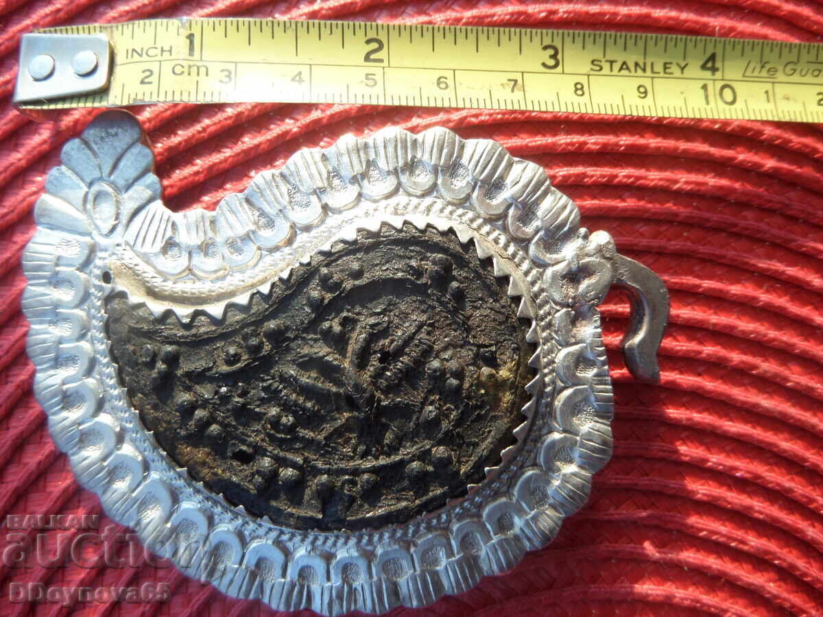 Auction  Old 1/2 coat, silver, honeycomb, engraved horn
