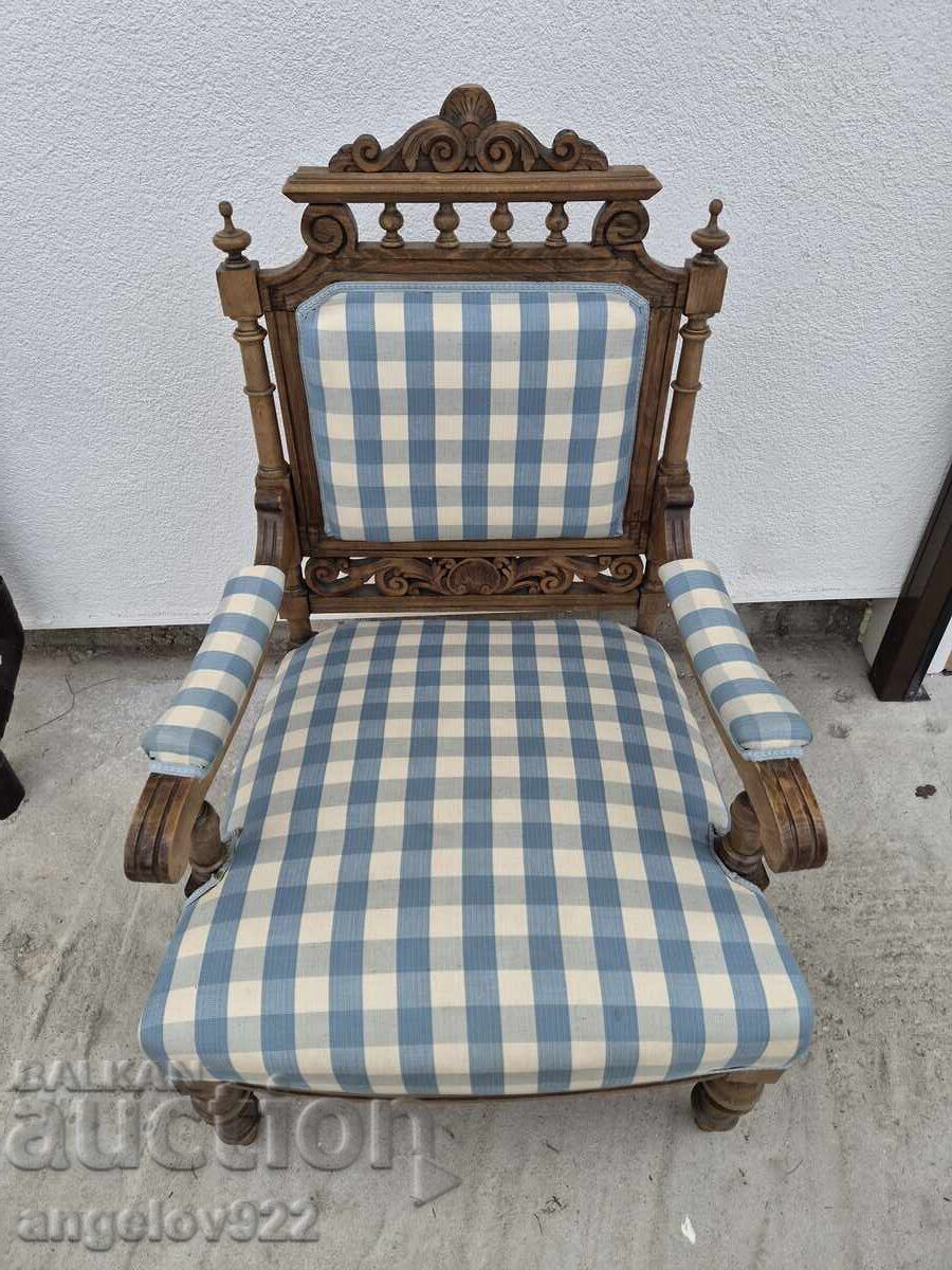 Аукцион Красив винтидж дървен стол масив!!!