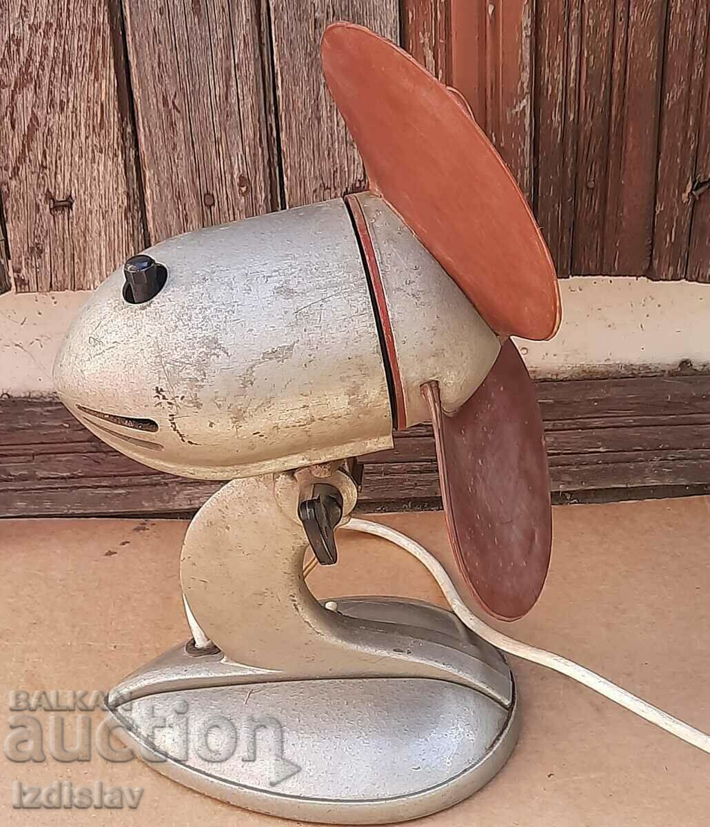 Licitație Ventilator sovietic de epocă funcțional din 1968.